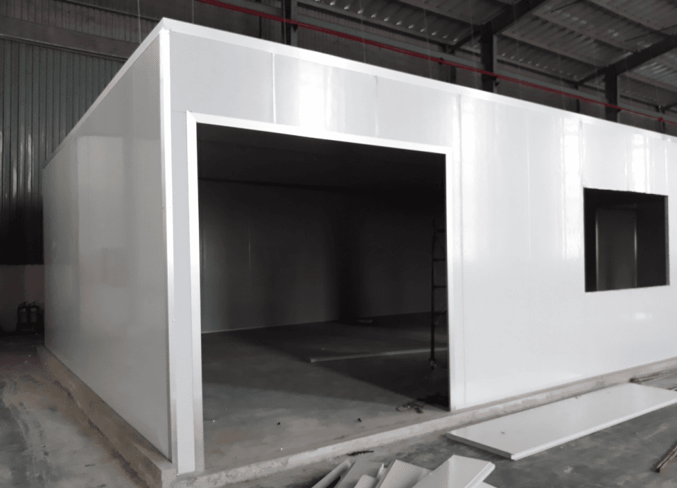 Thi Công Tấm Panel cách nhiệt 