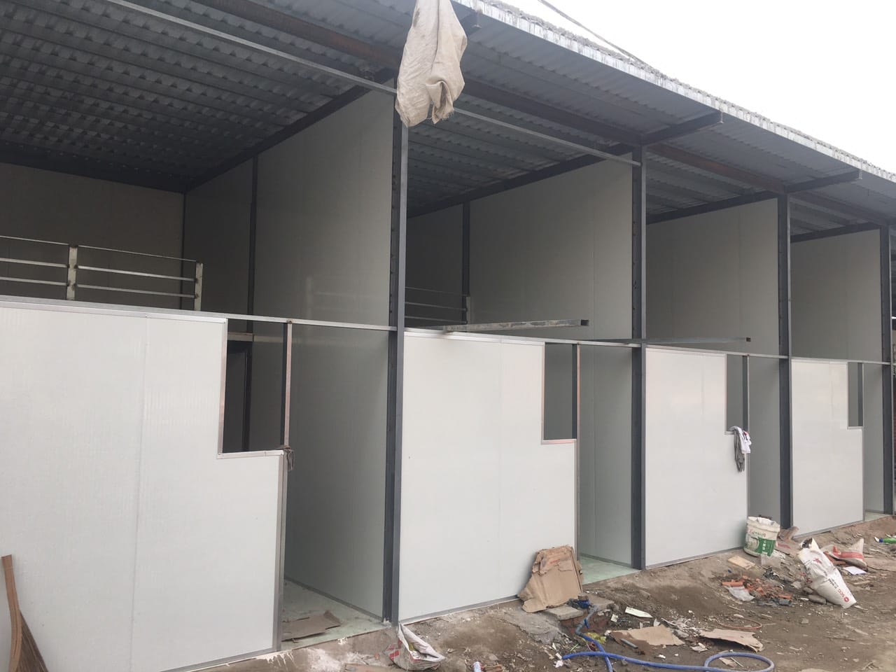 Thi công vách ngăn cách nhiệt giá rẻ, uy tín